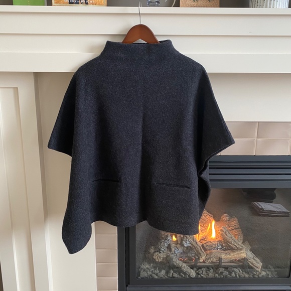Aritzia Wilfred Wool Touraine Sweater Poncho XS - Picture 3 of 4